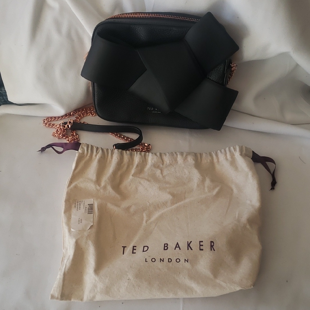 Ted Baker Black Bag with Bow and Rose Gold Chain